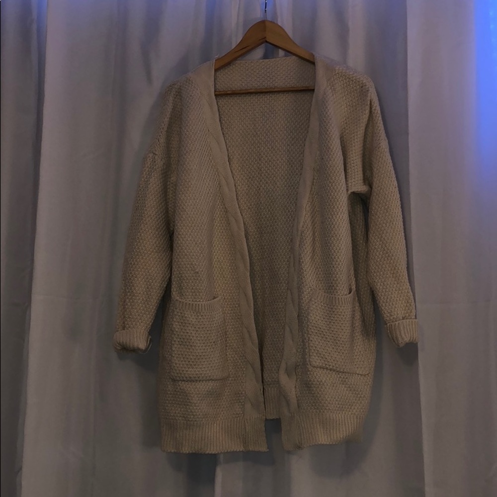 Knitted cardigan